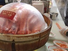 -四囍码头海鲜烧烤自助火锅(外滩南京东路悦荟广场店)