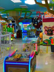 -莫莉幻想儿童乐园(哈尔滨王府井店)
