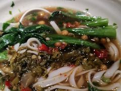 -湘人龙记老长沙米粉(鸟巢店)