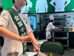 -费大厨辣椒炒肉(黄兴中心广场店)