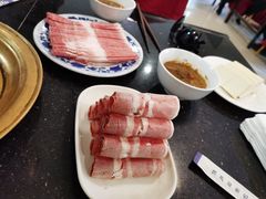 -洪运轩饭庄(北纬路店)