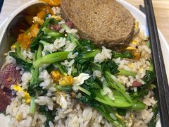 -淮安人特色蛋炒饭(李府街店)