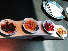 -凤凰湘语·海派湘菜(浦东旗舰店)