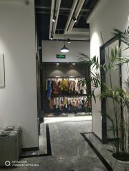 -汪正影业(萧山万象汇店)