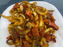 脆椒辣鱿鱼-兴国苑酒店