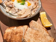 滇南杂菌配酸面包-山野板扎·云贵川Bistro(上海首店)