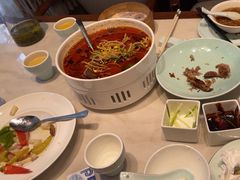 -满江红四季餐厅 · 国家五钻级酒家(新纪元大酒店店)