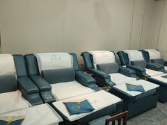 -玉足林影院足道·棋牌·精油按摩SPA