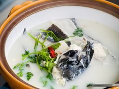 鱼头汤-宝荣鱼馆·临湖之宴(千岛湖店)