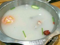 -风情丽江斑鱼火锅(孙家沟西南路80号店)