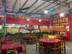大堂-雄仔农家菜馆·特色葱油鸡(六祖店)