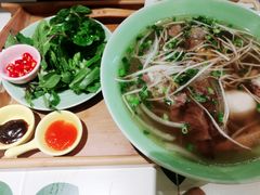 -越弥越南传统美食馆