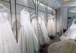 -艾米丽婚纱礼服