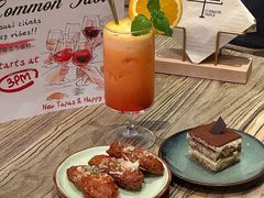-Common Table · Brunch & Coffee