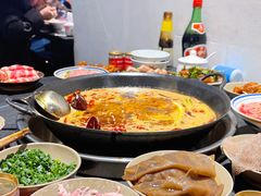 -四小区火锅·巷子里的重庆火锅(花照壁店)