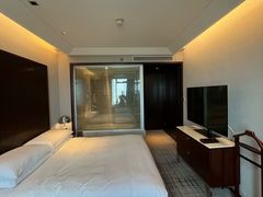 -上海龙之梦万丽酒店