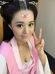 -盘子女人坊古装写真摄影(厦门总店)