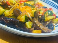 -洱火云南酸菜牛肉火锅(石景山当代商城店)