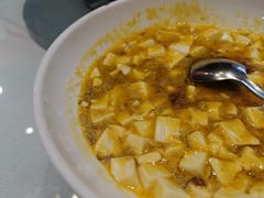 蟹黄豆腐-新白鹿餐厅(龙游路总店·杭帮菜名店)