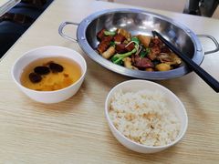 -老五麻辣香锅(盘锦花园店)
