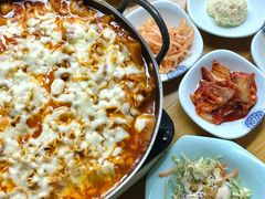 -亲昵春川鸡排(韩国美食街店)