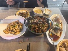 -有喜胶东小馆(太申祥和店)