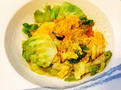咸蛋黄包心菜配蝴蝶兰-素描餐厅(灵隐天竺店)