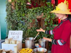 -老滇山寨•云南特色菜•地方菜•民族风情歌舞表演(金碧店)