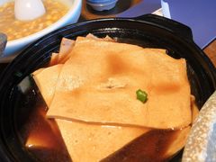 -95号酱骨·一块豆腐(展春园西路店)