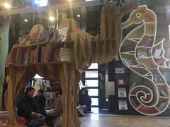 -钟书阁(松江泰晤士小镇店)