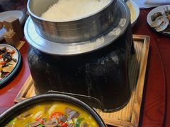 -魏铭鱼头捞饭(晋阳路店)