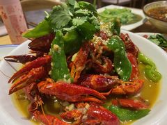 蒜泥龙虾-聚汇三少·龙虾·中餐厅(莫邪路新天地店)