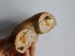 伯爵茶奶酪杏桃贝果-得粒烘焙坊Daily Bakery House(东海花园店)