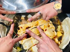 -屯老二农家铁锅炖·行业领军者(梅江店)