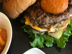 -HIGH FIVE哈福手工汉堡(桂林路店)