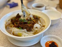 柱侯牛腩河粉-太子园林酒家