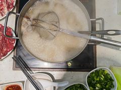 -黑山牛肉汤火锅(花城汇店)
