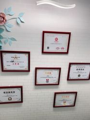 -康美贞·痘肌养护管理中心