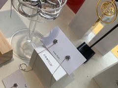 -LADY FAFA(巨鹿路陕西南路路口店)