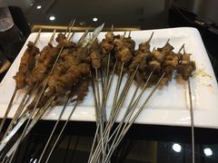 -清真磊磊烧烤老店(饮虎池街34号店)