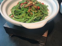 -鸽子侯·家宴·平价海鲜(市图书馆店)