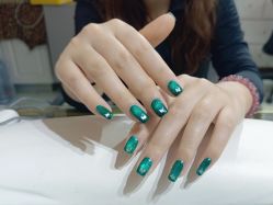-艾珂·美甲美睫