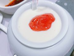 -红鼎豆捞·非遗鲍皇汤火锅(宝丰路店)