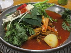 -喇喇排骨火锅·传统韩式脊骨汤(望京西园总店)