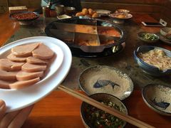 -厚山庭院重庆老火锅