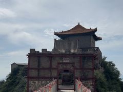 -鸡鸣山旅游景区