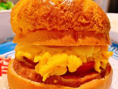 广州首创Big Men菠萝包-敏华冰厅(天河城店)