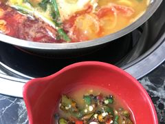 -雷山鱼酱酸汤鱼·酸汤牛肉(花果园T1区店)