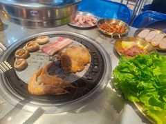 -哈哈碳都·牛肋条无限自助烤肉(台江万达店)