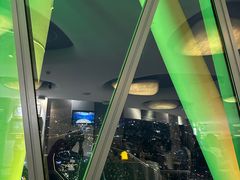 -广州塔卢特斯法国旋转餐厅